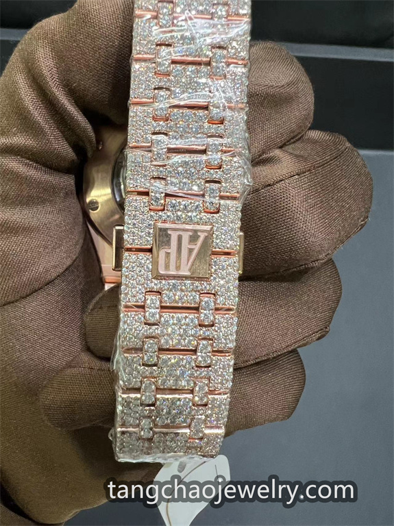 VVS Moissanite Audemars Piguet 15400 41MM Rose Gold - Image 6